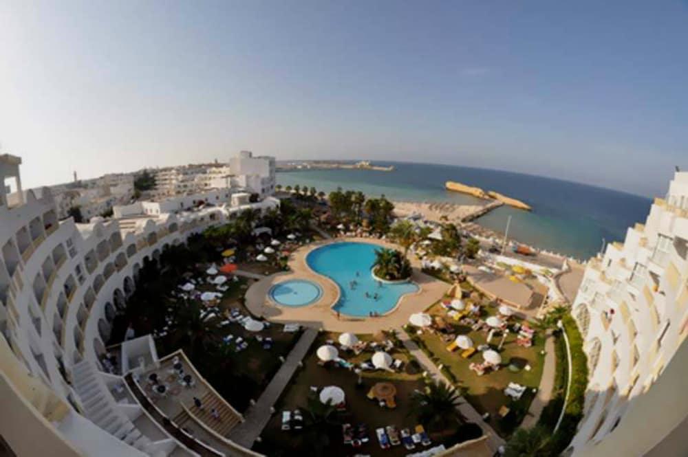 فندق دلفين الحبيب - Featured Image