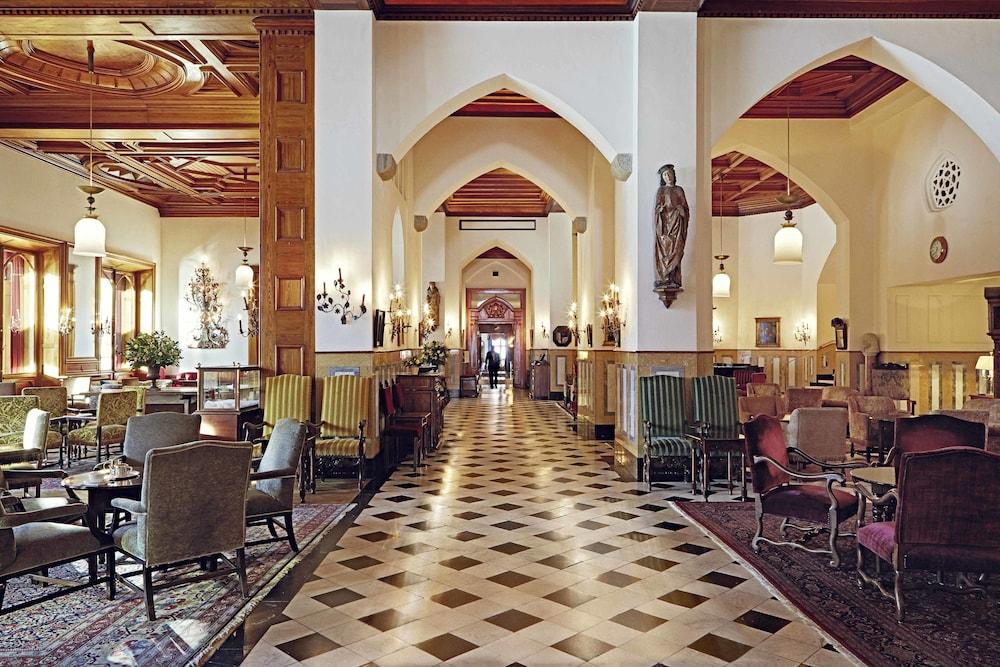 Badrutt's Palace Hotel - Lobby Sitting Area