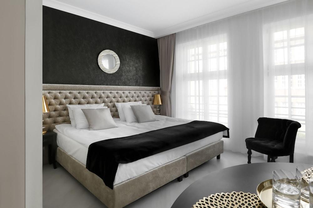 Lavoo Boutique Apartments - Featured Image