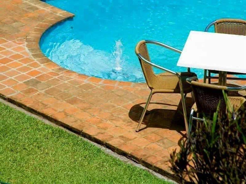 Hotel  Victoria - Outdoor Pool