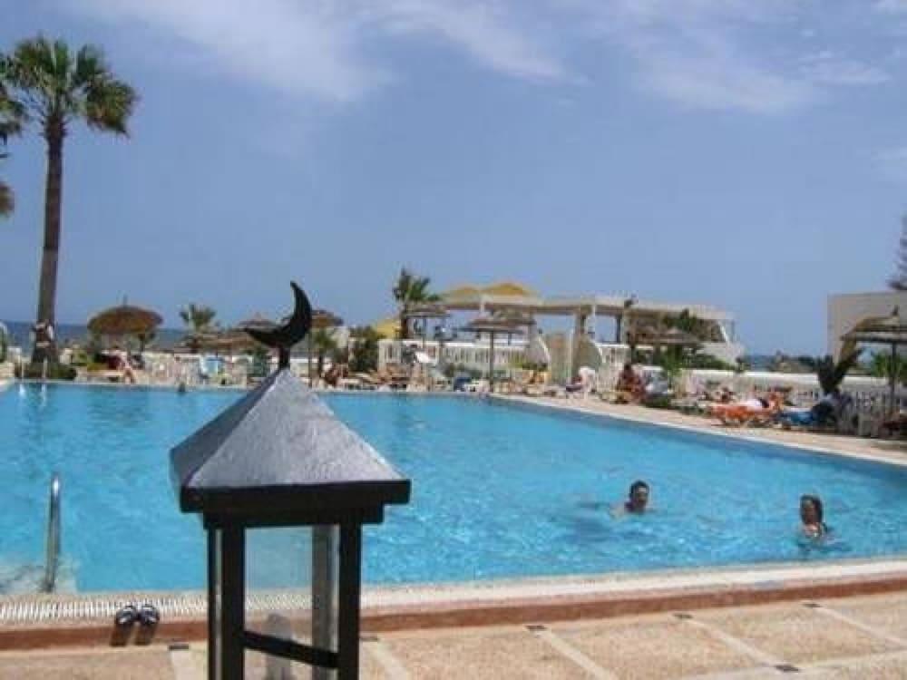 فندق وشاطئ آلاسيو - Outdoor Pool