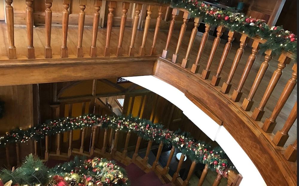 The Heritage Mansion - Staircase