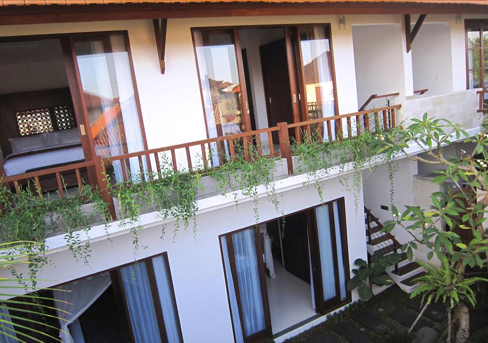 Bali Life Villas - Exterior