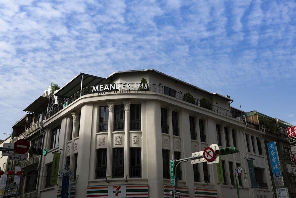 Meander 1948 Hostel - Taipei Main Station - Featured Image