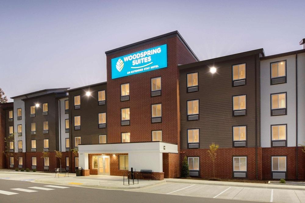 WoodSpring Suites Washington DC East Arena Drive - Featured Image