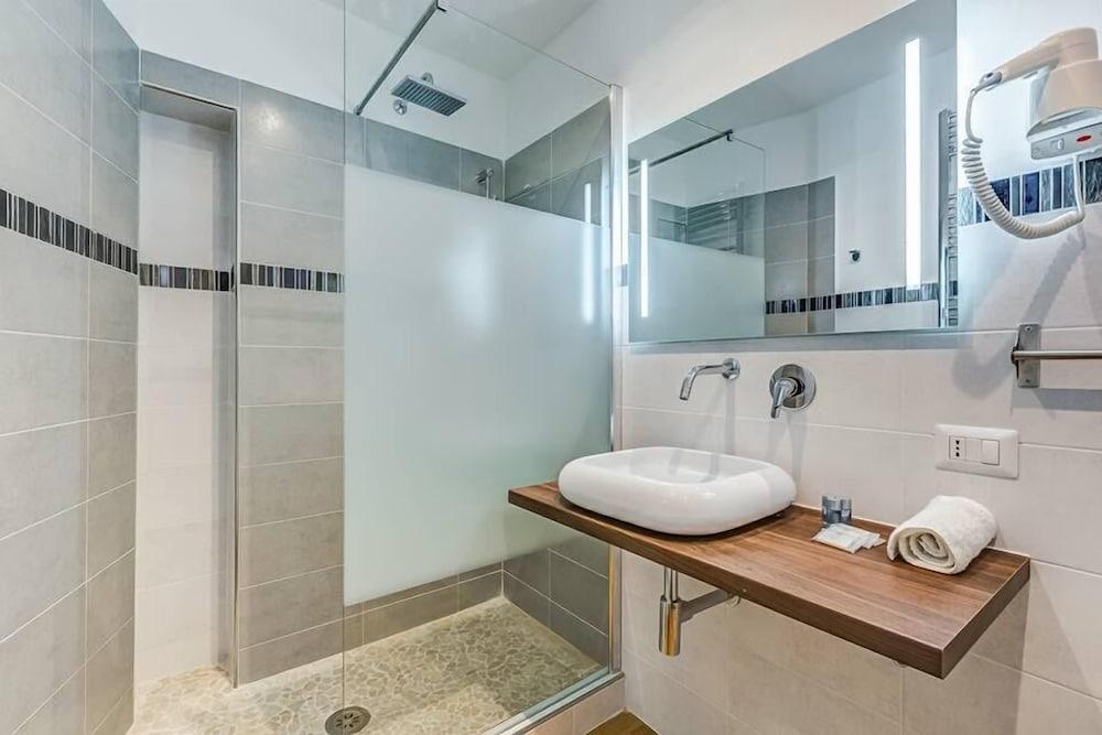 Prati Luxury Suites & Scipioni Vatican - Bathroom