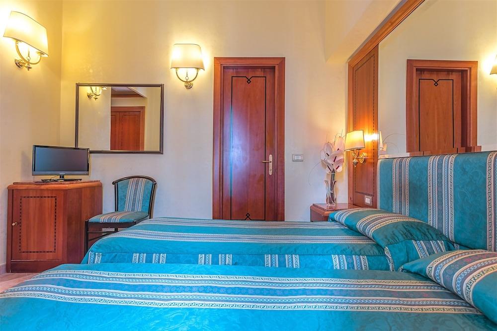 Raeli Hotel Lazio - Room