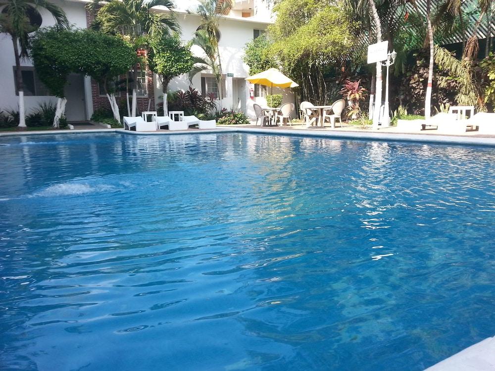 Hotel Olinalá Diamante - Outdoor Pool