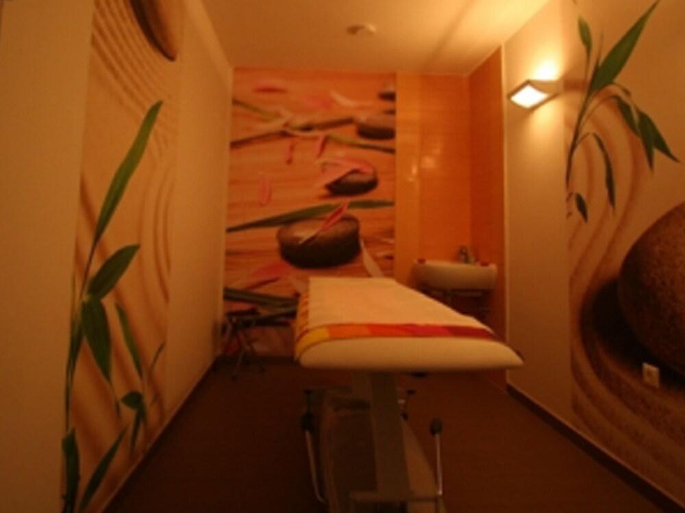 Apartments & Wellness Skok Mozirje - Massage