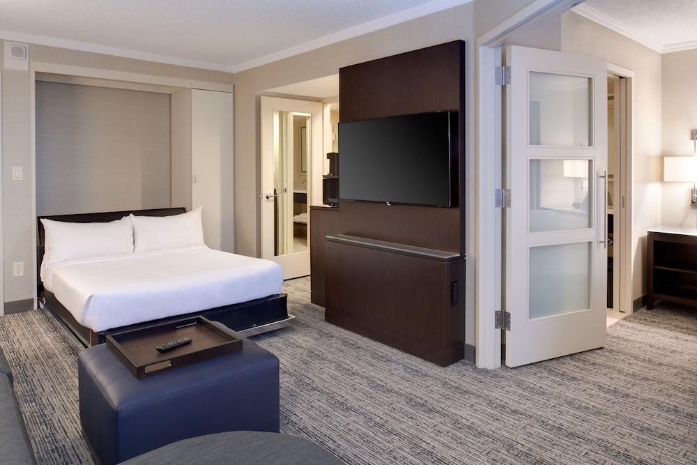 Chicago Marriott Suites O'Hare - Room