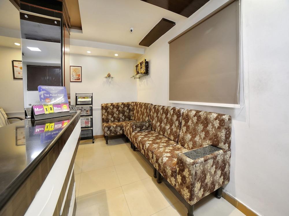 OYO 3718 New Sree Krishna Residency - Lobby Sitting Area