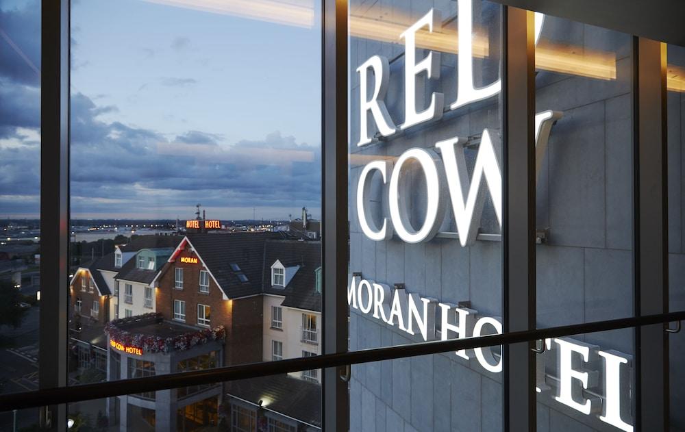 Red Cow Moran Hotel - Exterior detail