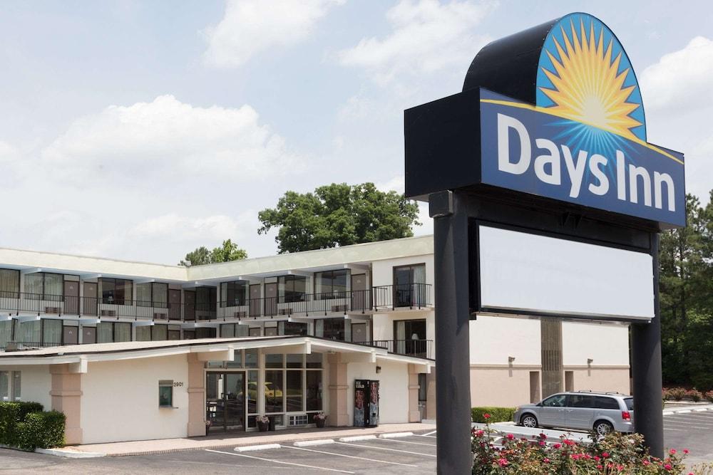 Days Inn by Wyndham Raleigh Downtown South - Featured Image