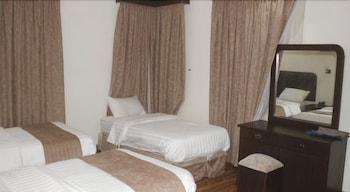 Alkhazrajiah Hotel - Guestroom