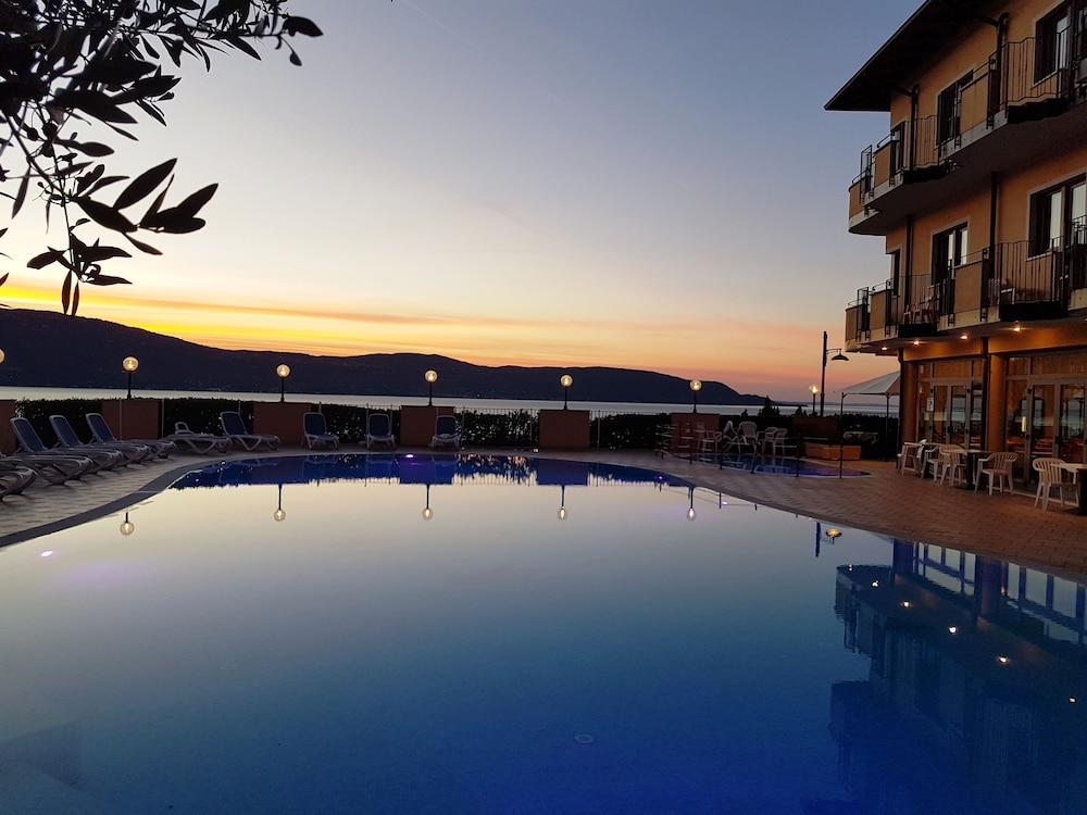 All Inclusive Hotel Piccolo Paradiso - Outdoor Pool