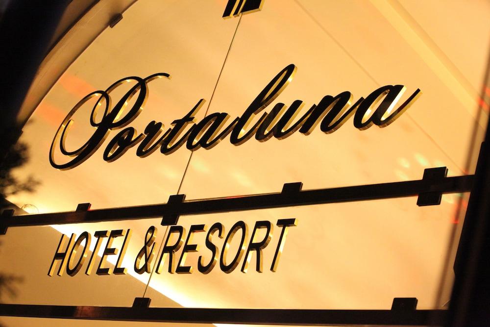 Portaluna Hotel & Resort - Exterior detail