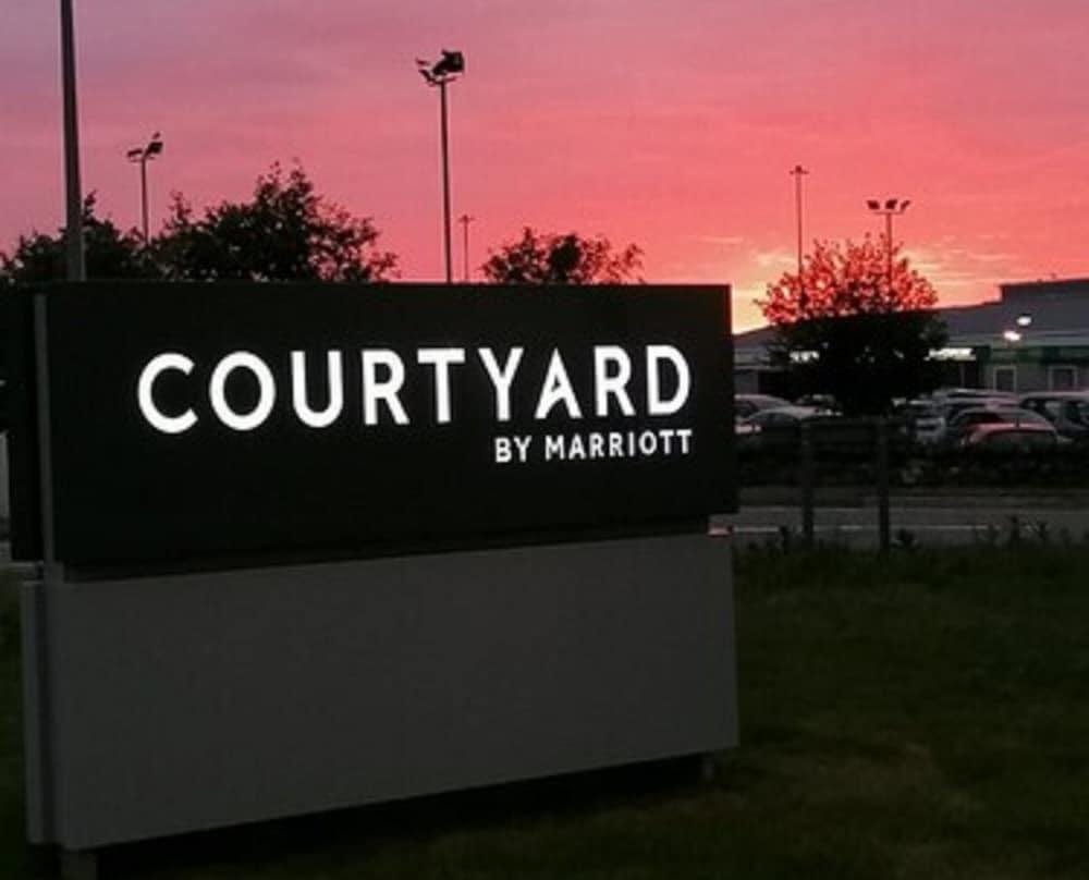 Courtyard by Marriott Inverness Airport - Exterior