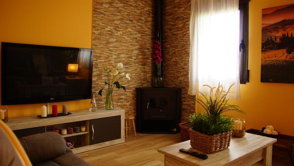 إل باخار دي نيمي - Living Room
