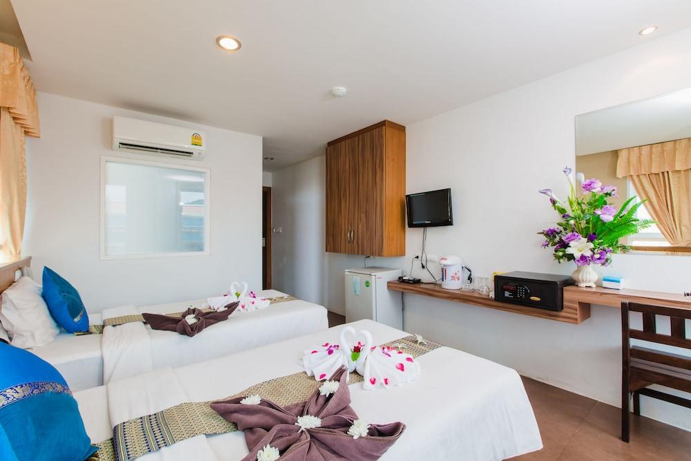 Azure Bangla Phuket - Room