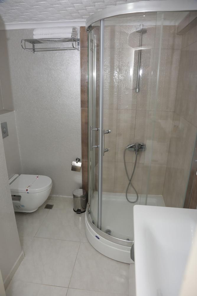 Geo Beach Hotel Marmaris - Bathroom