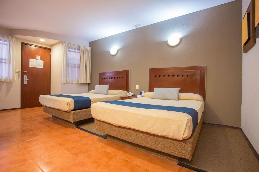 Hotel Panamerican - Room