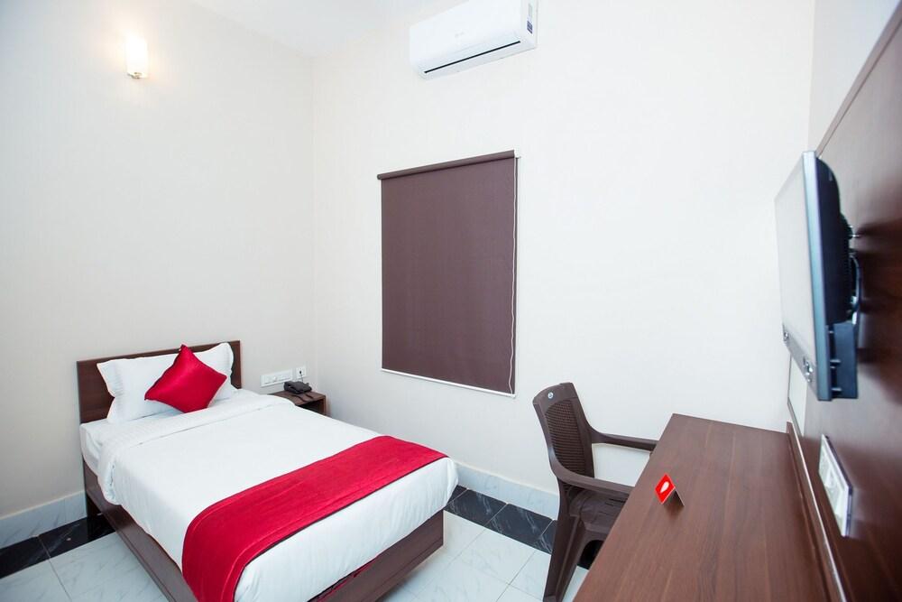 OYO 10789 Hotel Ranga Inn - Room