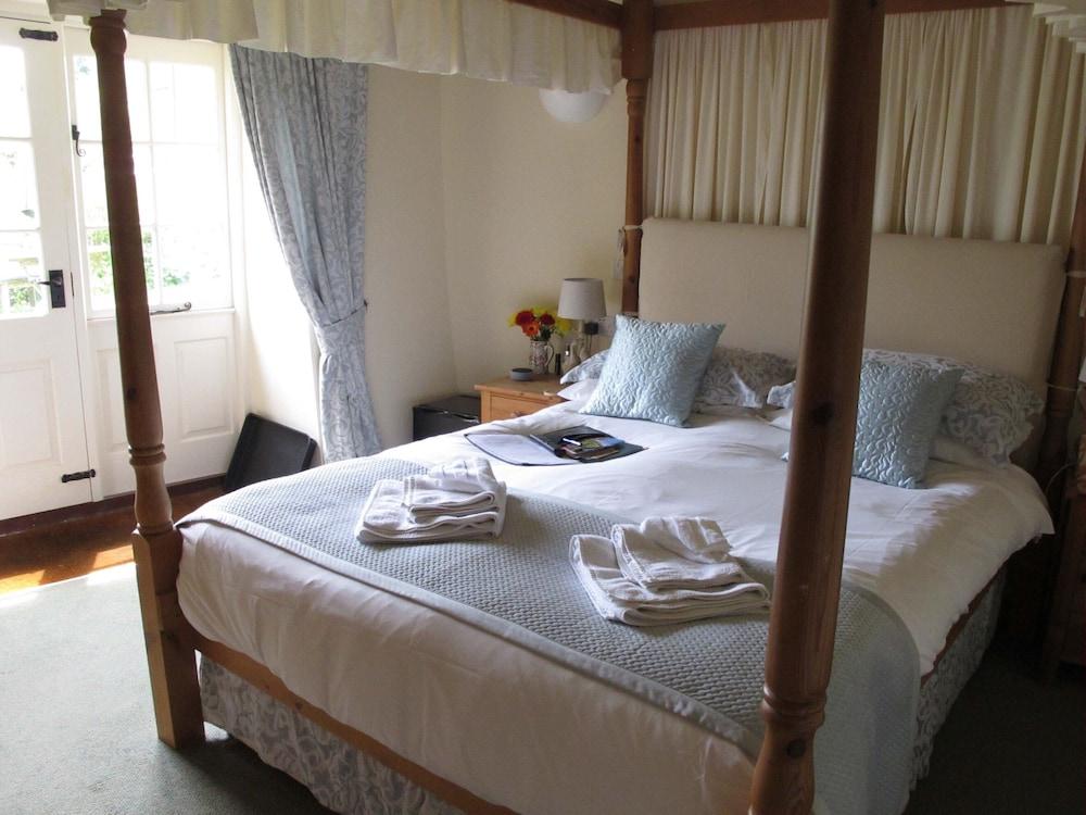 The Guiting Guest House - Room