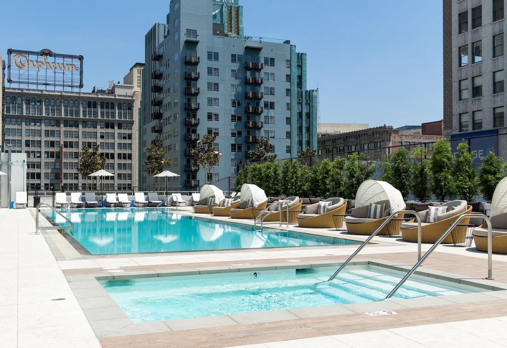 Level Los Angeles Downtown - South Olive - Outdoor Pool