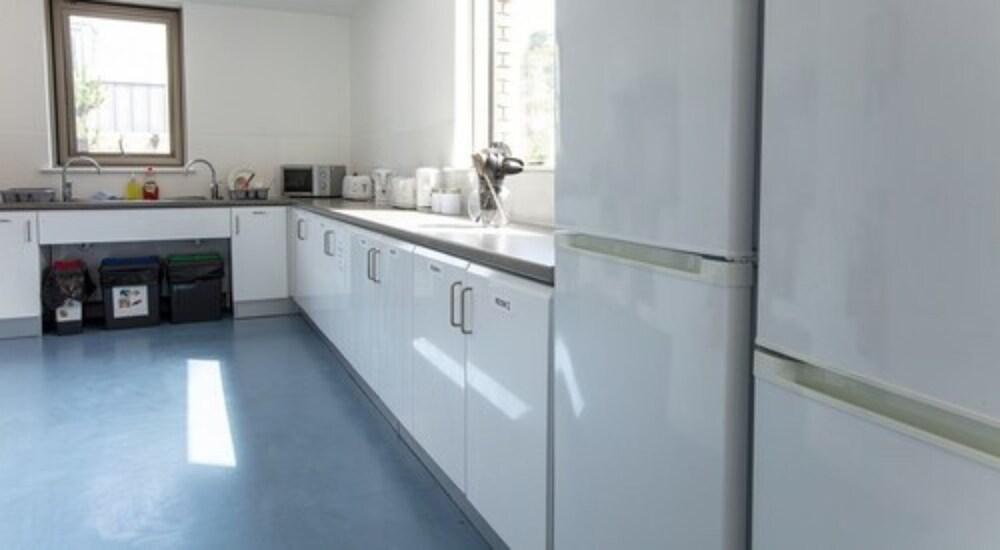 East Shore - Shared Kitchen Facilities