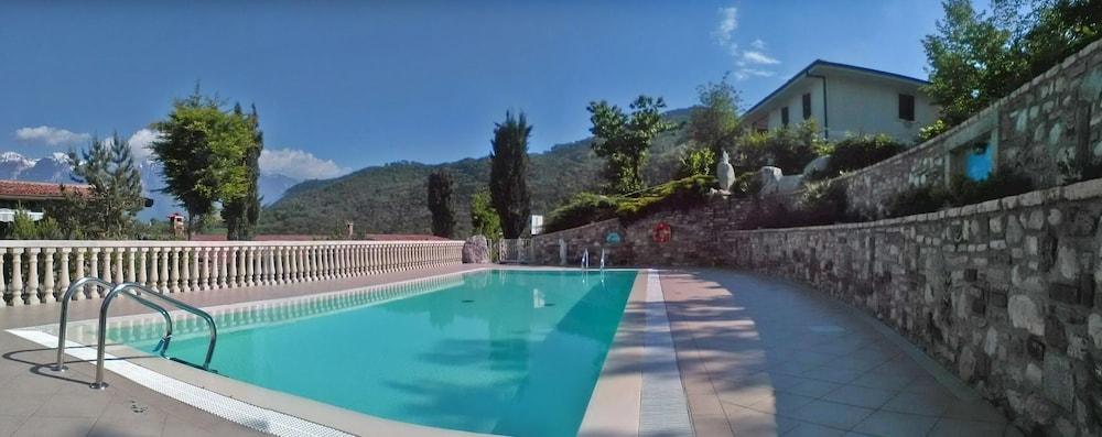 Holideal La Tartufaia - Outdoor Pool