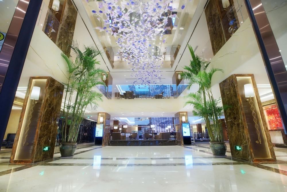 Lakeside Hotel Xiamen Airline - Lobby