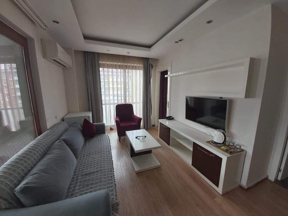 Ada Residence - Living Room