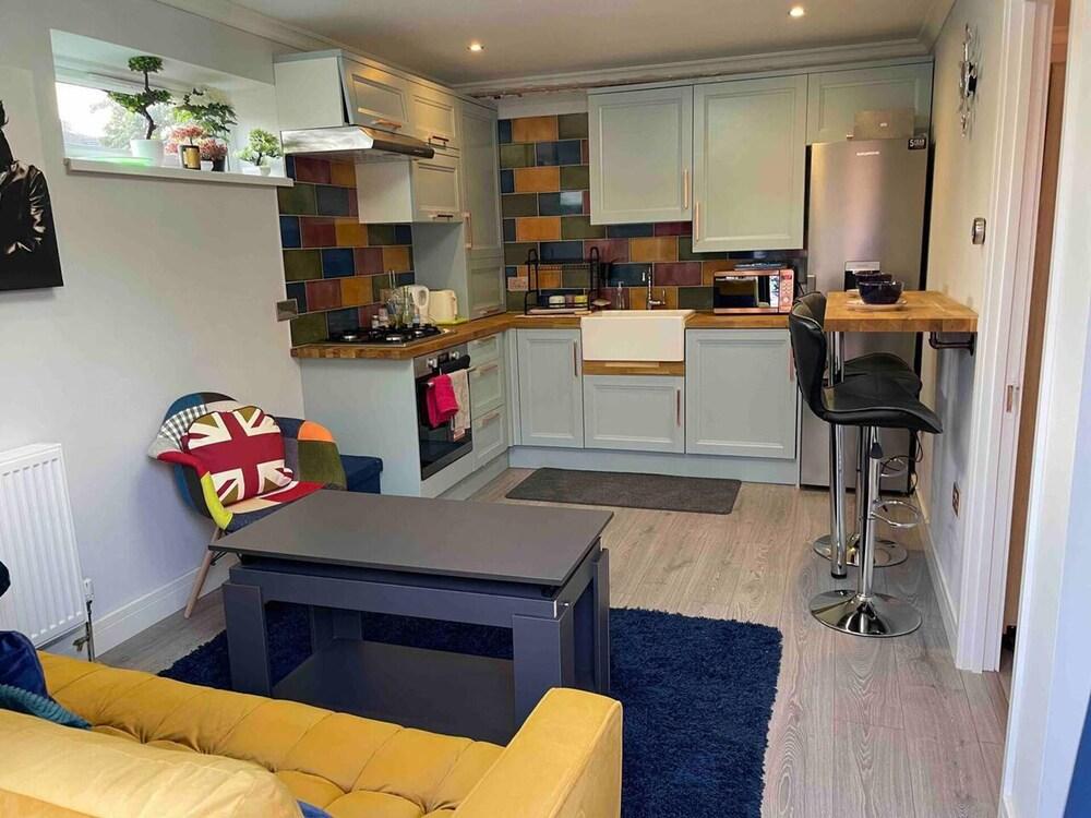 Leading Accommodation for Bicester Village! - Interior