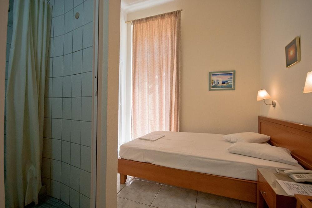 Hotel Lena - Room