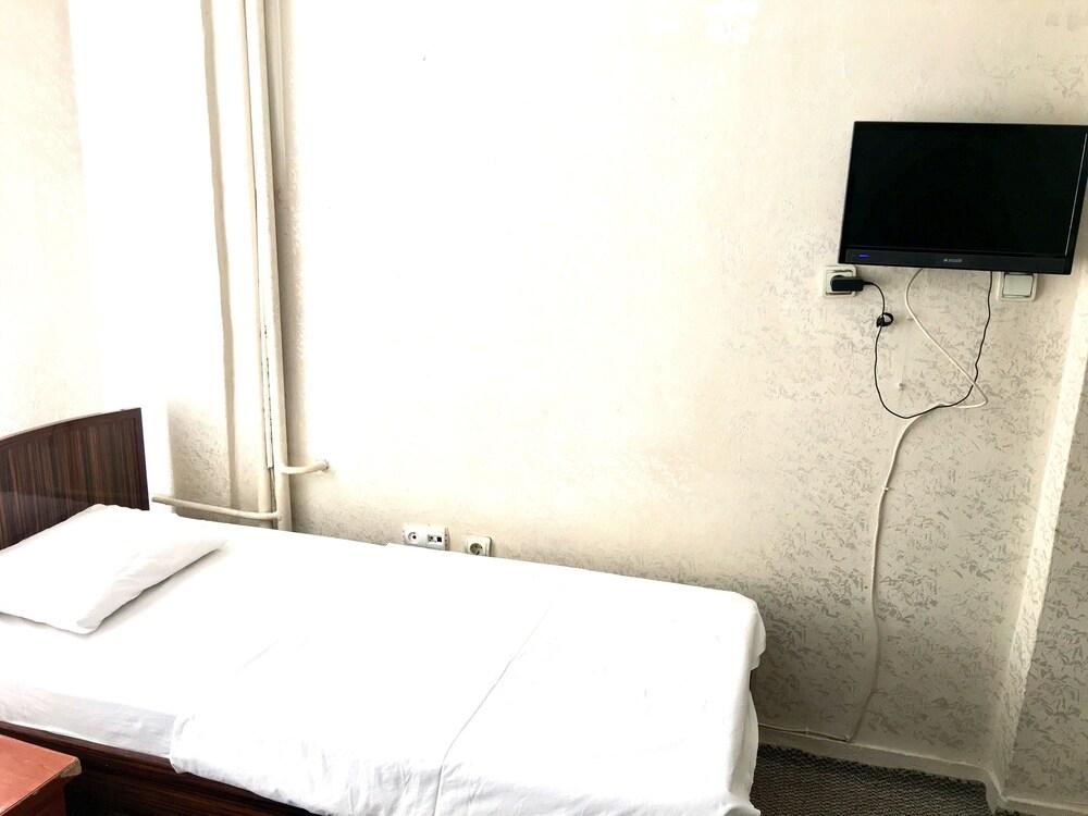 Otel Sehrivan - Room