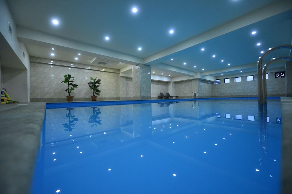 Astoria Tbilisi Hotel - Pool