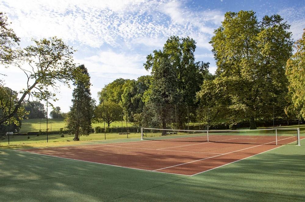 Domaine de Divonne - Tennis Court
