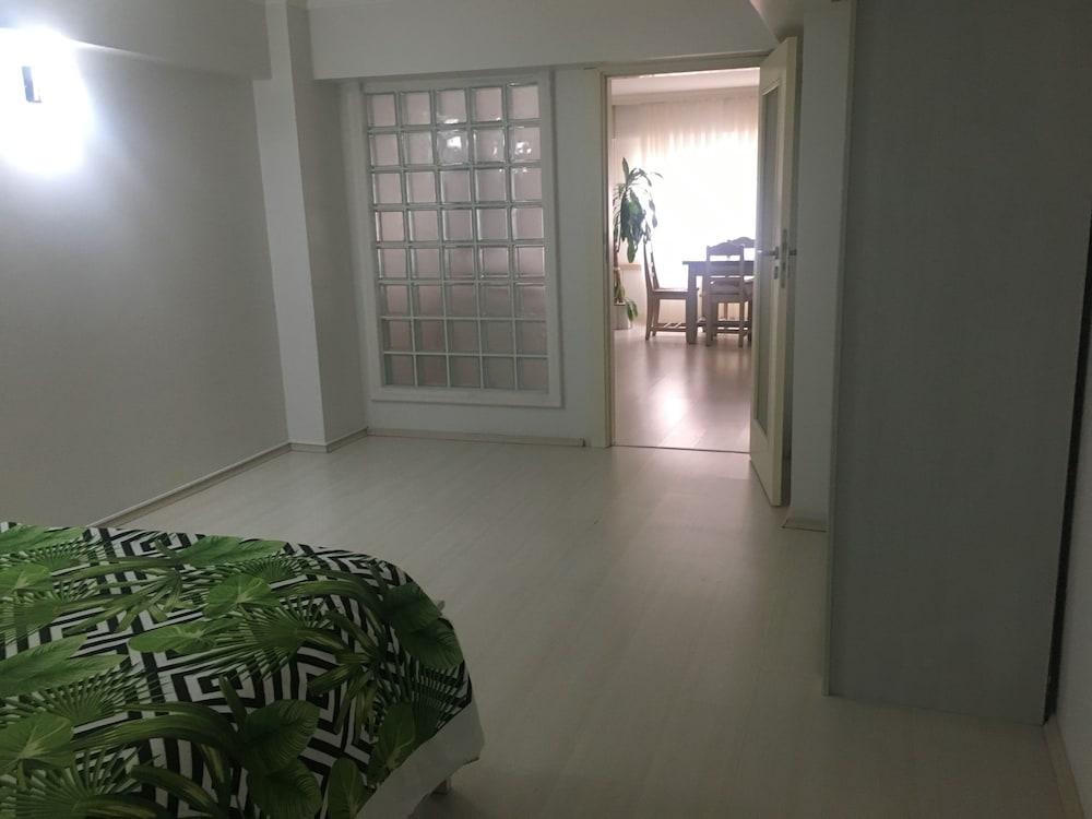 Istiklal Apartments - Room
