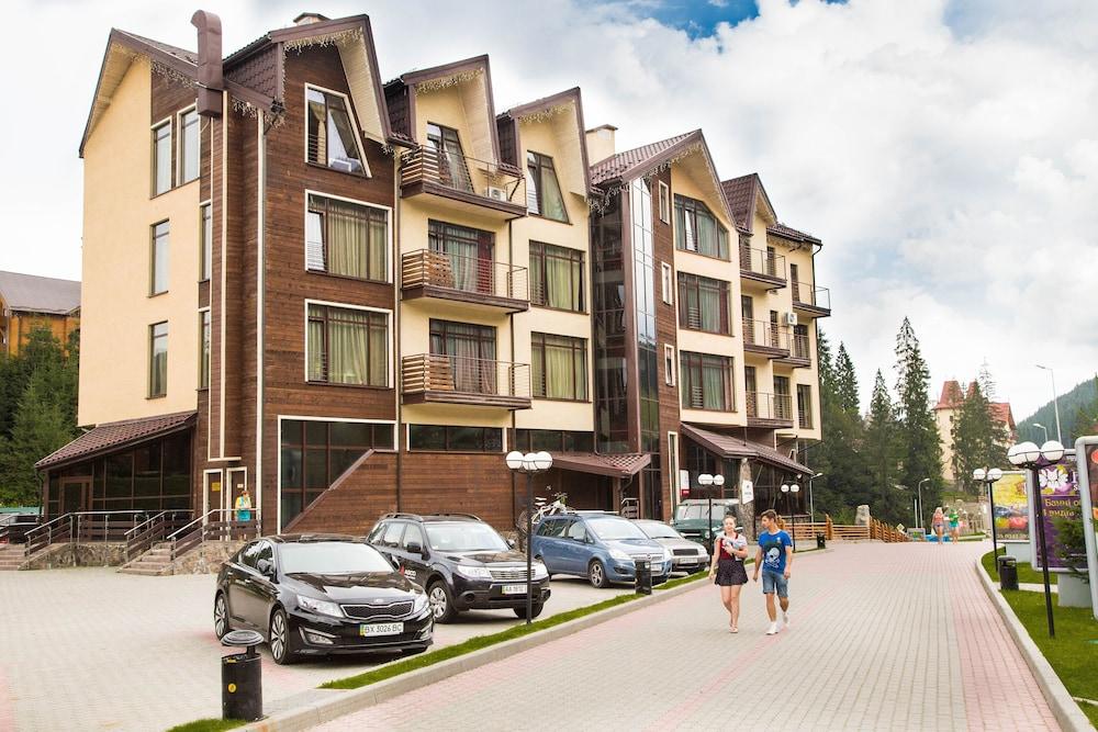 VIP-Aparts Bukovel - Featured Image