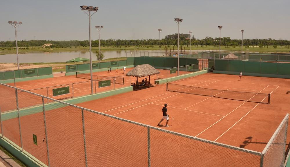 Radisson Hotel Santa Cruz - Tennis Court