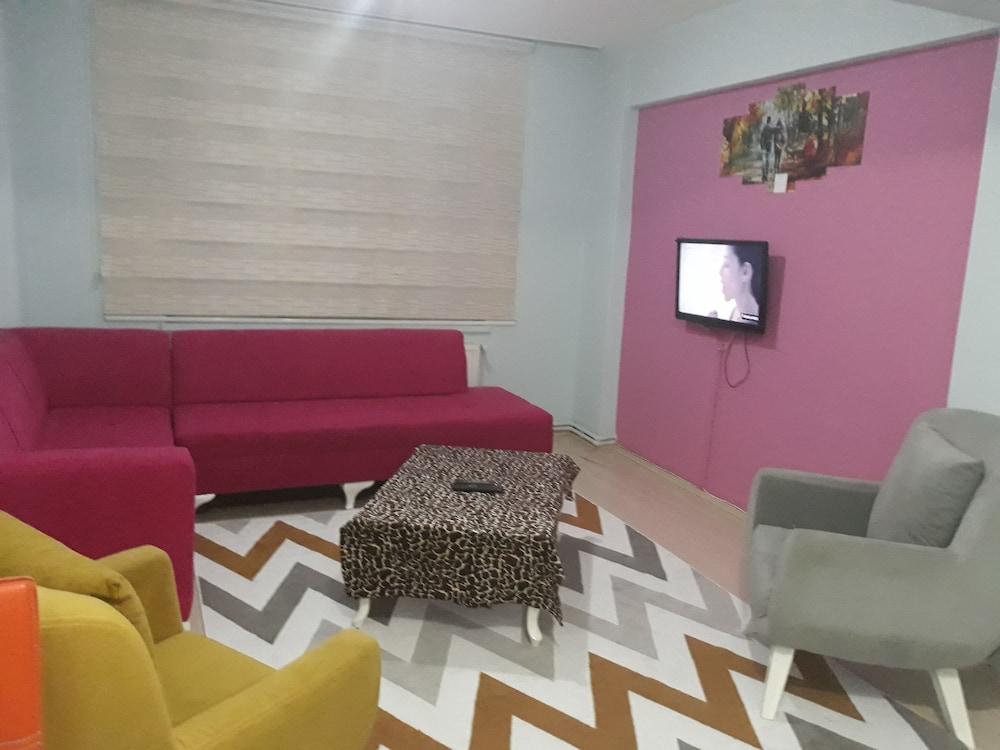 Kilicoglu Suit Apart Otel - Living Room