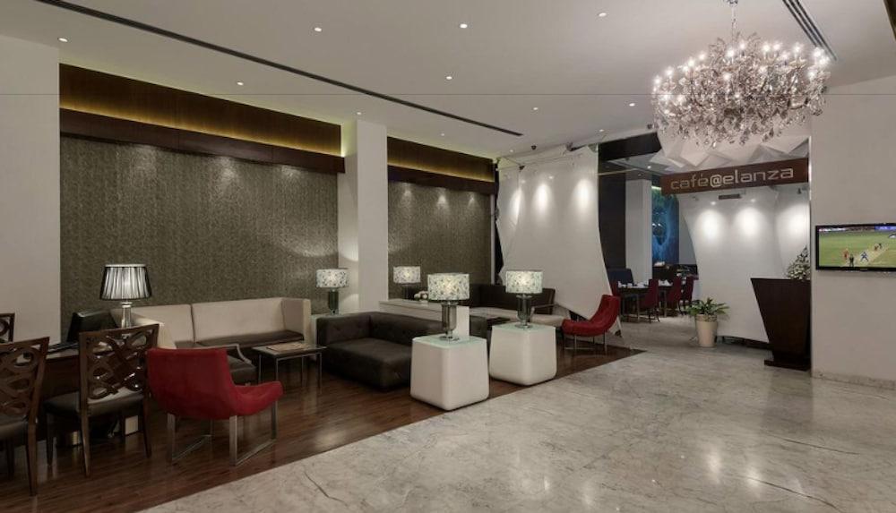 The Elanza Hotel - Lobby
