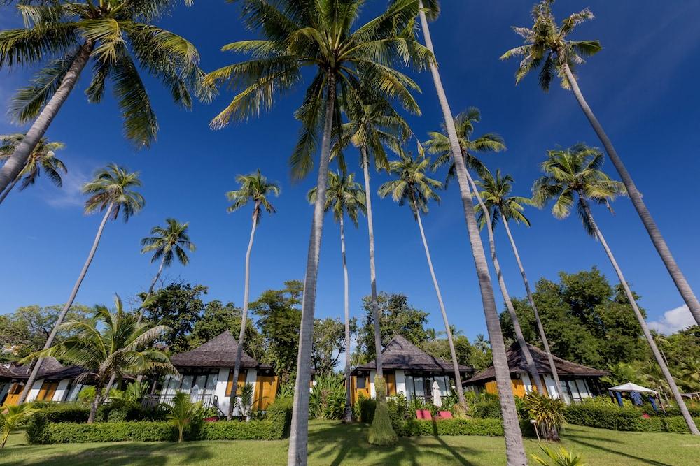 The Vijitt Resort Phuket - Property Grounds