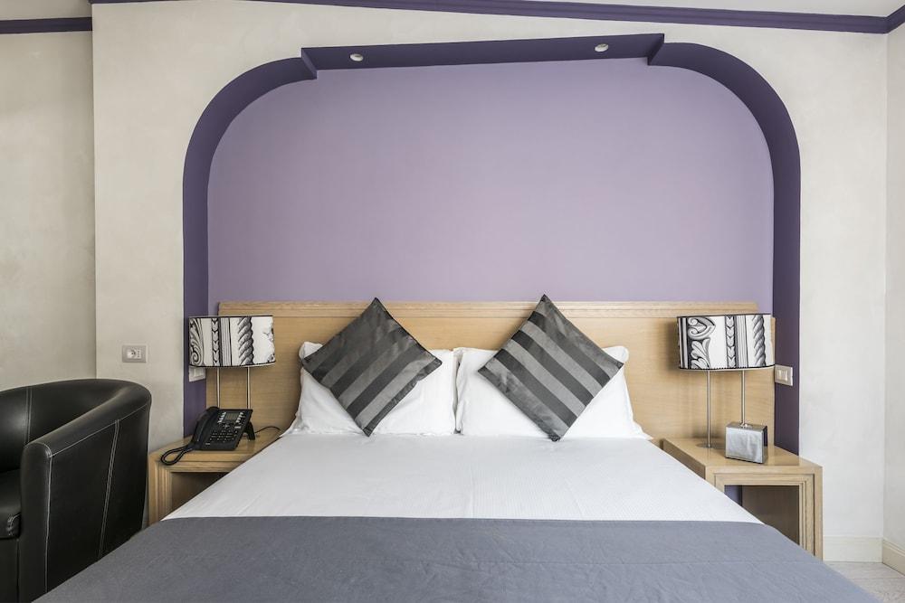 Smart Hotel Pincio - Room