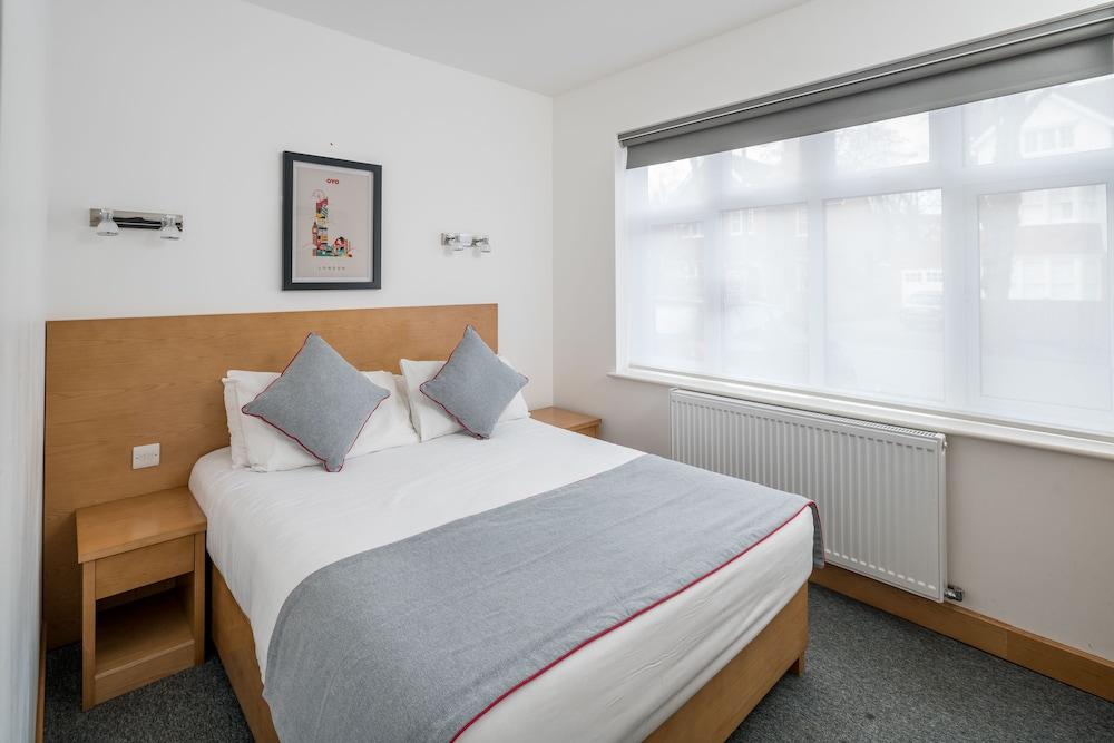 Flexistay Aparthotel Sutton - Featured Image