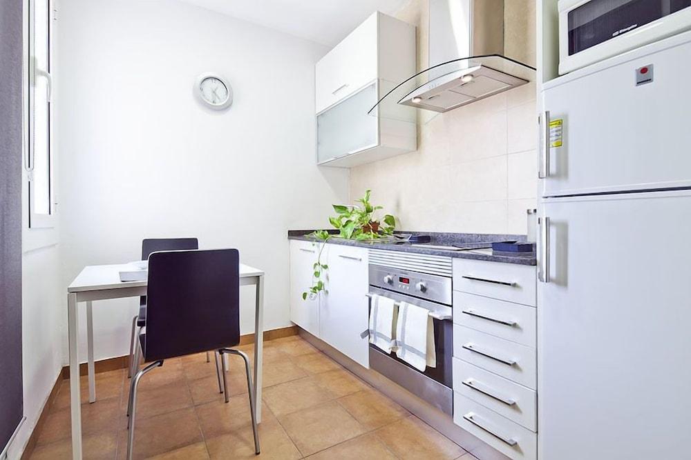 Montserrat Duplex - Private Kitchen