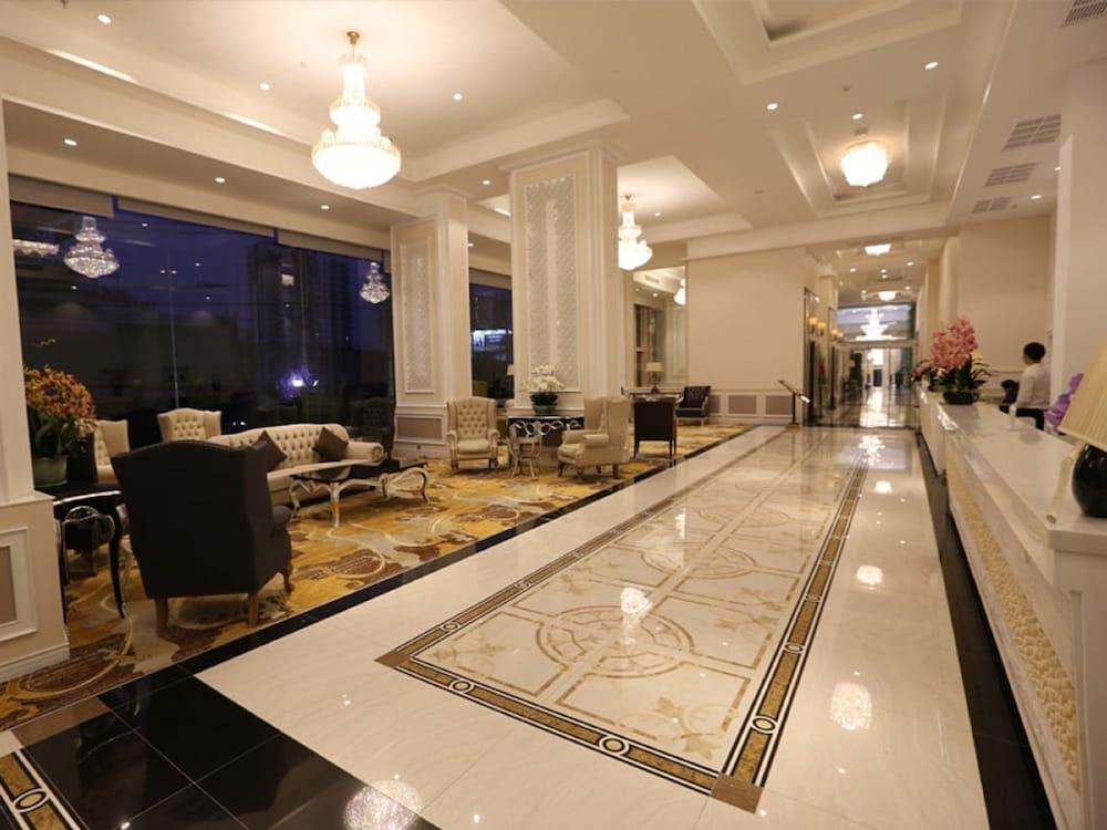The Bazaar Hotel - Lobby