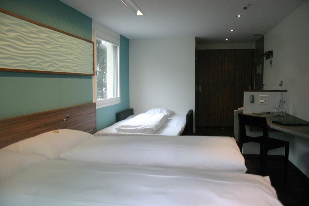Hotel Nidwaldnerhof - Room