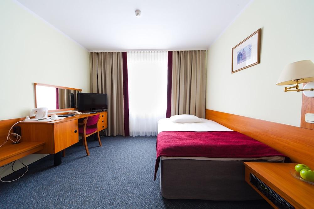 Hotel IOR - Room