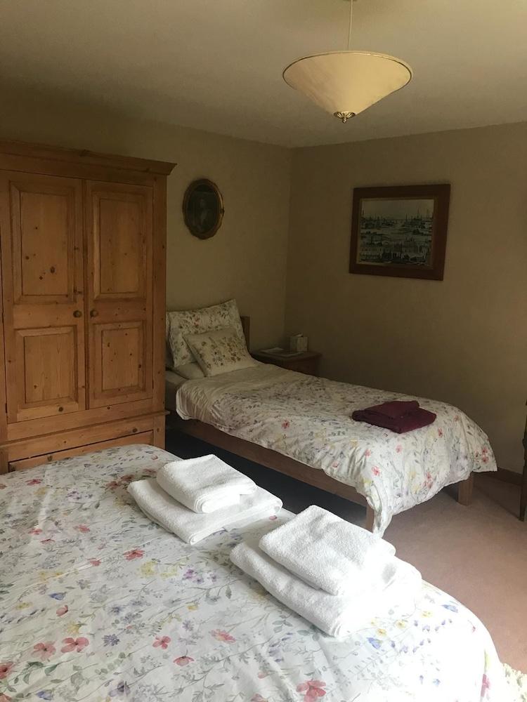 Hosefield Bed and Breakfast - Room